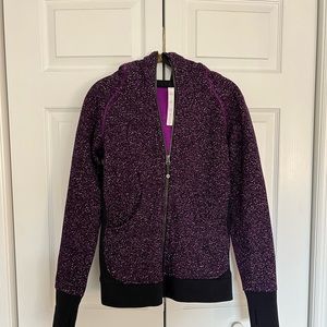 Lululemon scuba hoodie size 6 excellent condition!
